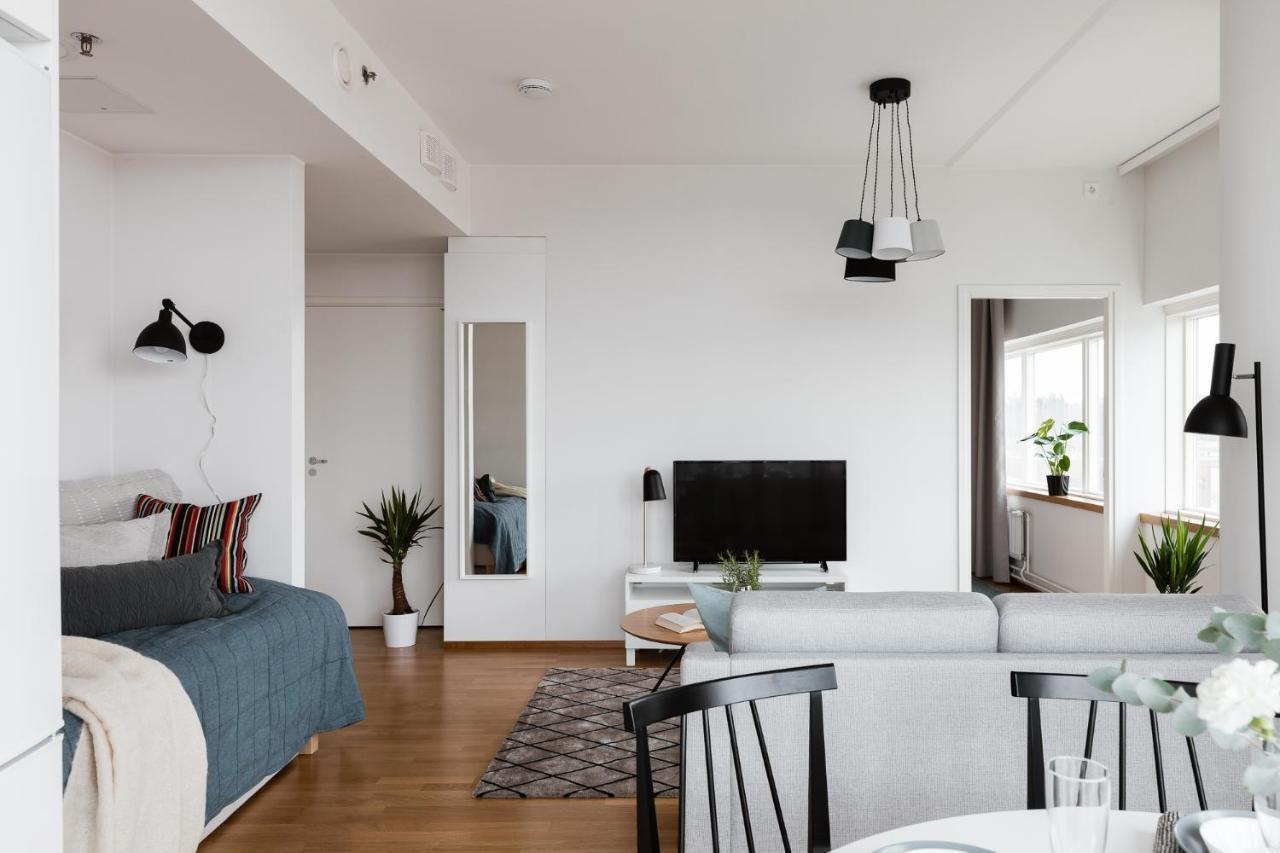 Sleepwell Apartments Itaekeskus, Close To Metro 赫尔辛基 外观 照片