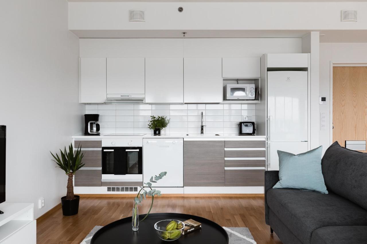 Sleepwell Apartments Itaekeskus, Close To Metro 赫尔辛基 外观 照片