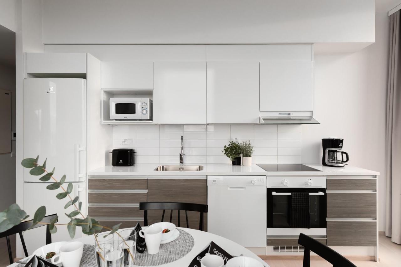 Sleepwell Apartments Itaekeskus, Close To Metro 赫尔辛基 外观 照片