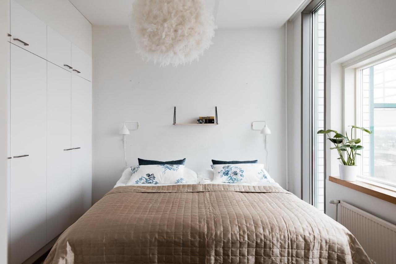 Sleepwell Apartments Itaekeskus, Close To Metro 赫尔辛基 外观 照片