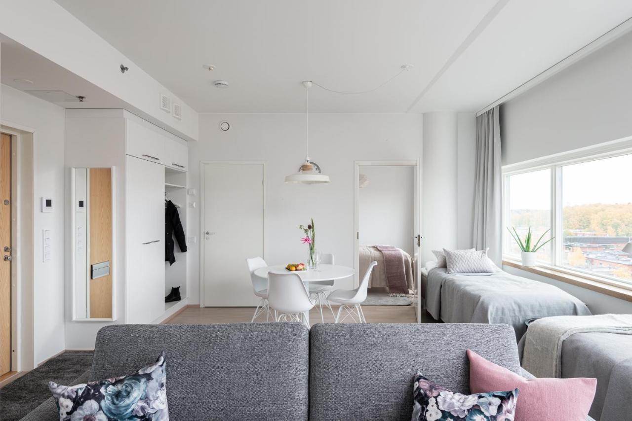 Sleepwell Apartments Itaekeskus, Close To Metro 赫尔辛基 外观 照片